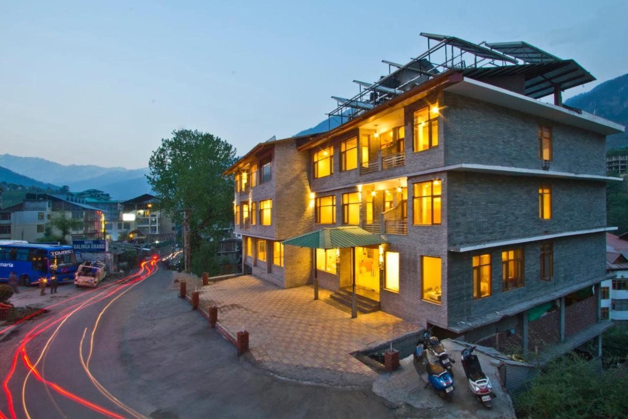 Sarthak Regency By M K Hospitality,Rangri, Manali,Hp,Just 1 Kms From Volvo Parking Hotel Exterior photo
