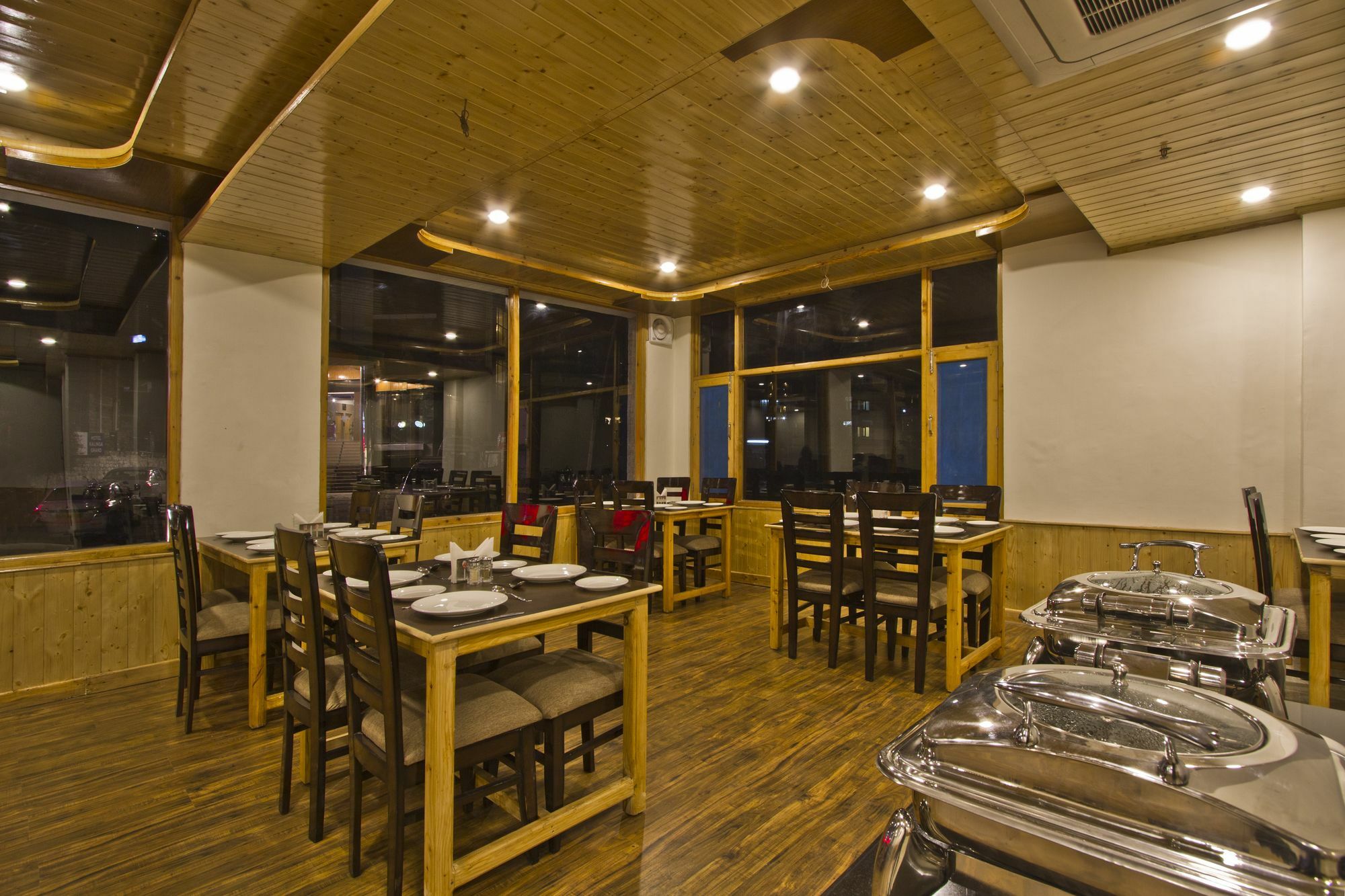 Sarthak Regency By M K Hospitality,Rangri, Manali,Hp,Just 1 Kms From Volvo Parking Hotel Exterior photo